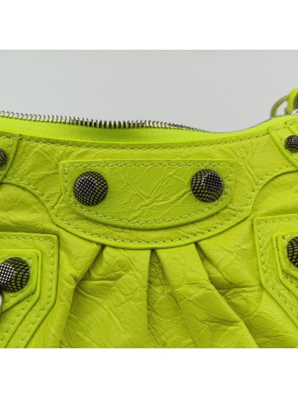 ★SOLD★ Balenciaga le Cagole Green Lambskin Messenger Bag - Picture 13 of 15